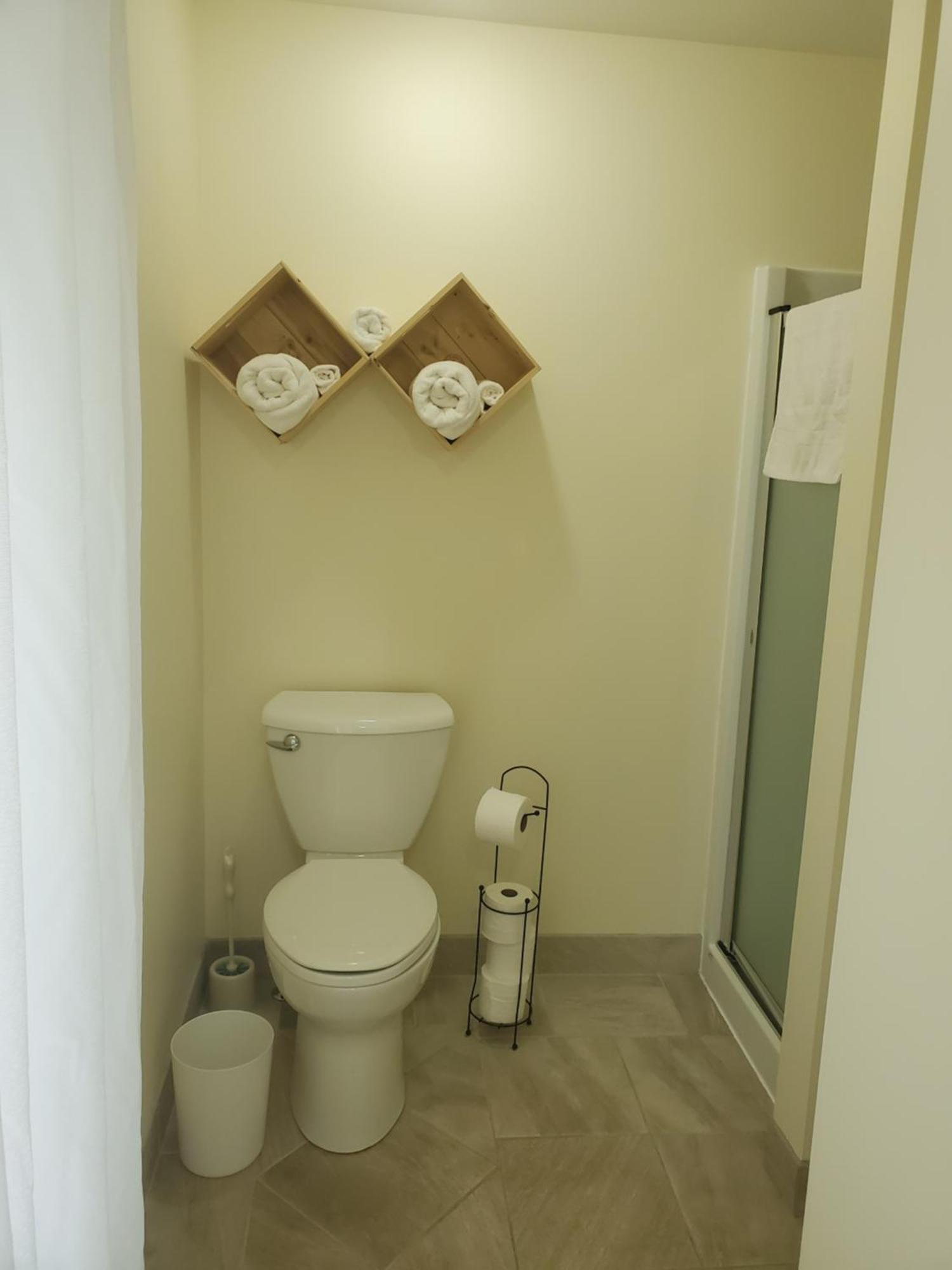 La Maison Aux Camelias Bed and Breakfast Coaticook Kamer foto